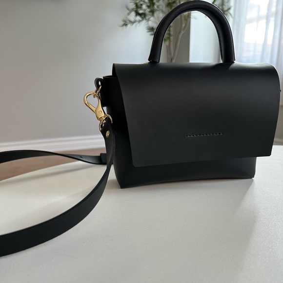 Przywara Strzałka Gold Baby Leather Black Bag - Picture 6 of 8